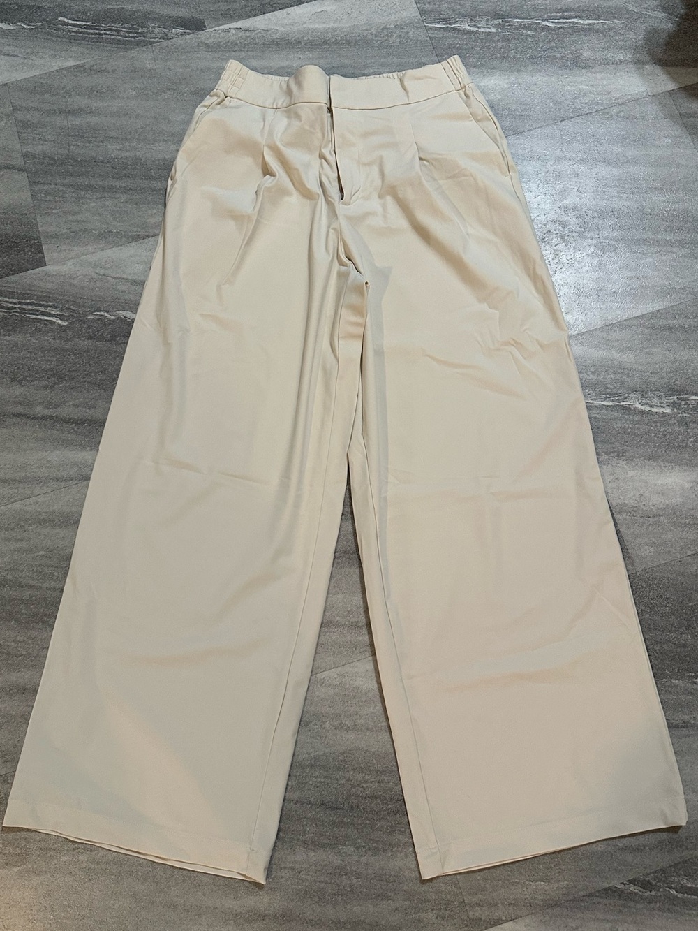 NWOT Athleta Pinnacle trouser 8